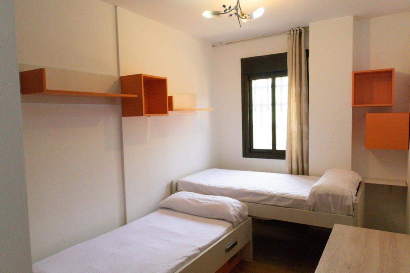 Antonio Lopez 217 Appartement Madrid Buitenkant foto